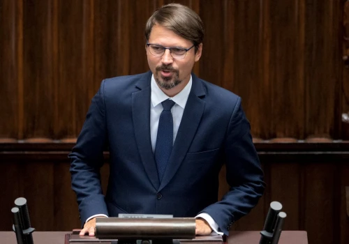 Obrzydliwe! Elity nadal chronią swoich!