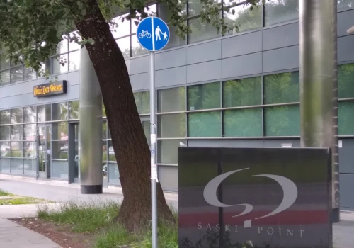Mieszkania w biurowcu przy Marszałkowskiej. Inwestor dostał pozwolenie na budowę