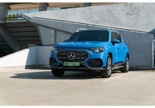 Test: elektryczny Mercedes GLB - więcej gwiazdek, auto wytrzyma