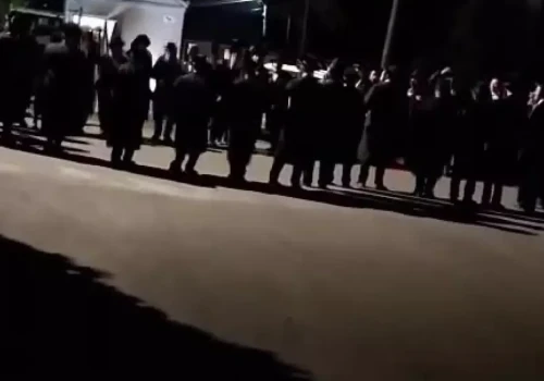 Co działo się w Sokołowie Młp.? Nagranie tańczących Chasydów obiegło Internet