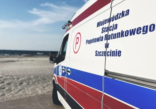Wakacyjny bilans ratowników medycznych na Pomorzu Zachodnim