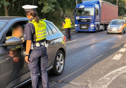 Rząd zaostrzy przepisy. Więzienie za złamanie zakazu jazdy