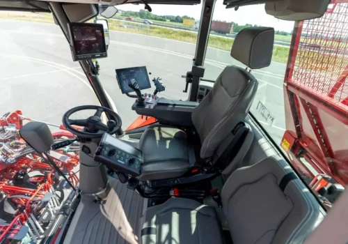 Rolnik wiózł pasażera w ciągniku. W żniwa stracił prawo jazdy na 3 miesiące