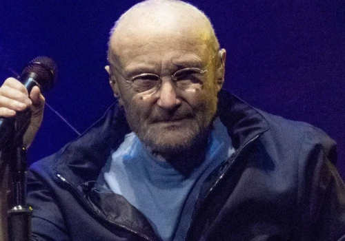 Phil Collins był bliski śmierci. Muzyk ujawnił dramatyczne szczegóły swojej walki z nałogiem