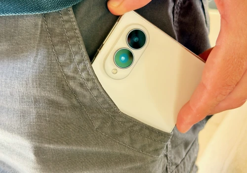 Jubileuszowy iPhone może wcale nie zastąpić modeli Pro