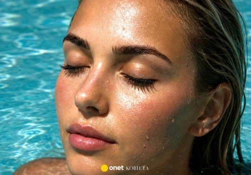 Ten BB działa jak filtr upiększający. Kryje jak podkład, a robi naturalne glow
