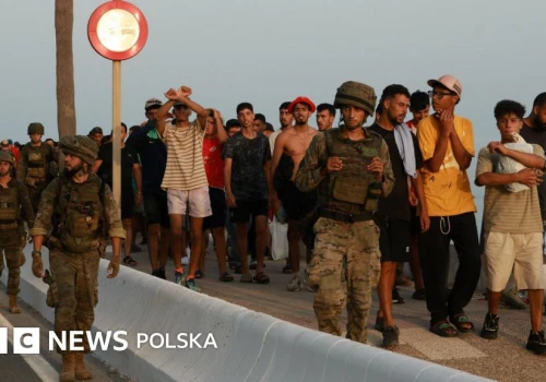 Jak kryzys migracyjny w Hiszpanii wywołał polityczną burzę, podsycaną przez media społecznościowe