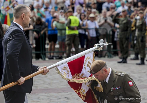 Prezydent Nawrocki o żołnierzach 18. brygady Obrony Terytorialnej: 