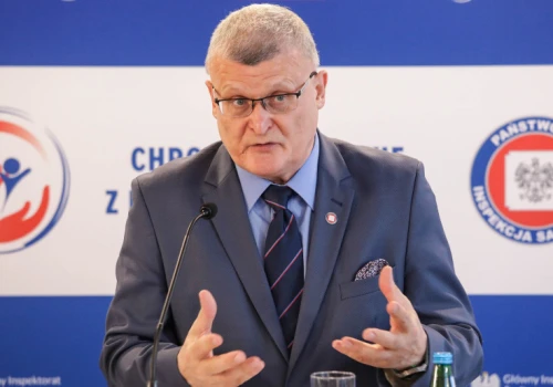 Sanepid w mObywatelu: prawie tysiąc interwencji w pierwszym miesiącu