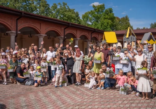 „Jesteście światłością świata”. Rodziny wielodzietne spotkały się w Sanktuarium Matki Bożej Licheńskiej