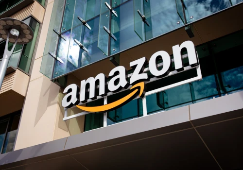 Amazon dołączył do elitarnego grona. Kosmiczna wycena