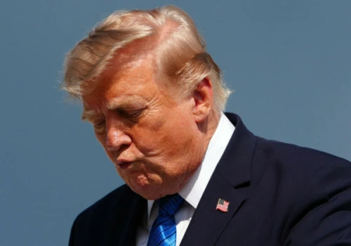 Złe wieści dla Trumpa i republikanów. Takiego sondażu nie było od 2017 roku