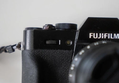 Następca aparatu fotograficznego który kochają miliony. Fuji szykuje petardę, premiera tuż za rogiem!