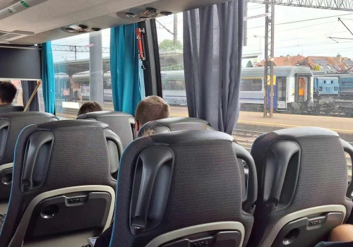 Nowy regulamin sieci PLK a komunikacja zastępcza. Kto poniesie koszty?