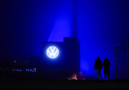 Volkswagen na zakręcie. Największy europejski producent samochodów przechodzi najtrudniejszy kryzys w swojej historii