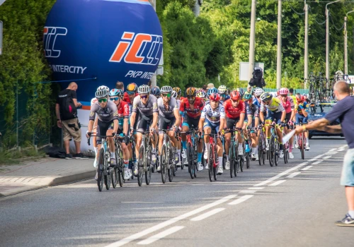 Tour de Pologne w Bielsku-Białej. Peleton przejedzie przez miasto w godzinach szczytu