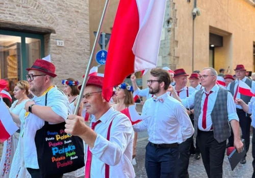 Chór Resonantae i Studio Wokalne GCKSiR podbiły Włochy. Wyjątkowe chwile na międzynarodowym festiwalu