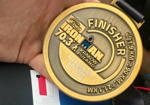 Sukces mysłowickiego policjanta. Aleksander Szostak ukończył IRONMAN 70.3 w Krakowie