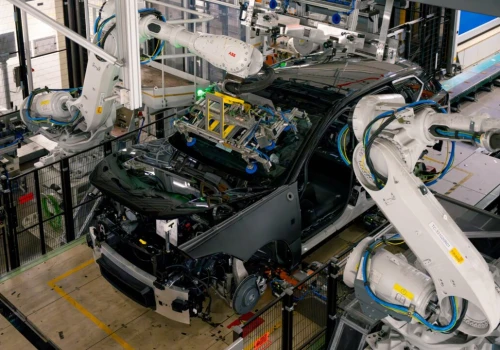 Volvo EX50 ma być przestronniejsze i tańsze niż Volvo EX40. W końcu ktoś zauważył, że EX40 można by ulepszyć