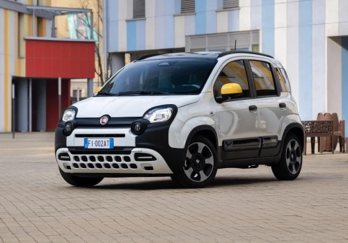 Nowy Fiat Panda sprzedaje się tam jak ciepłe bułeczki. Zdeklasował nawet Dacię Sandero