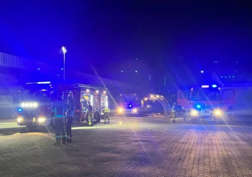 Pożar w fabryce ciastek na południu Katowic. Ewakuowano 84 osoby