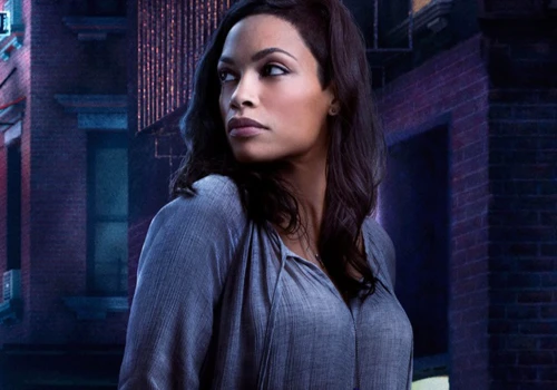 Spider-Man: Całkiem nowy dzień - wiemy, jakie sceny miała Rosario Dawson. Kto miał być złoczyńcą?