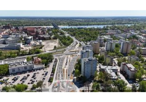 Kujawsko-pomorskie wzorem dla Polski? Ekspert chce przebudować mapę kraju według modelu Bydgoszcz-Toruń