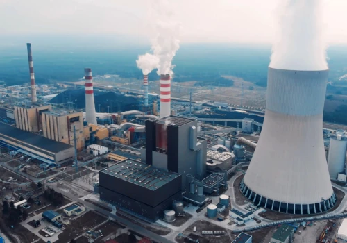 Największe elektrownie w Polsce ograniczają produkcję energii elektrycznej. A to nie koniec problemów