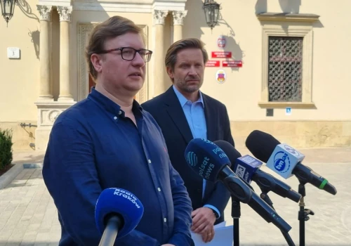 „Polityczny parasol ochronny”? Radni chcą odwołań w ZIS i trzech miejskich spółkach