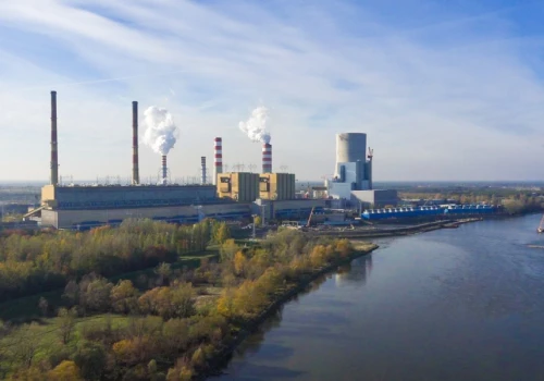 Dwie polskie węglówki ograniczają pracę. Przyczyną niski stan Wisły