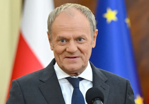Tusk chciał dogryźć Nawrockiemu kąśliwym wpisem. Nie wyszło