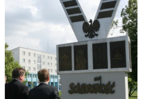 Zakończyła się renowacja pomnika Solidarności w Nowej Hucie