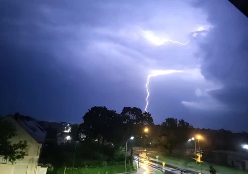 Najpierw upał, później burze. Synoptycy ostrzegają