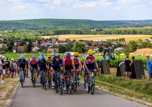 Fani kolarstwa są źli na France TV za brak pełnej transmisji Tour de France Femmes