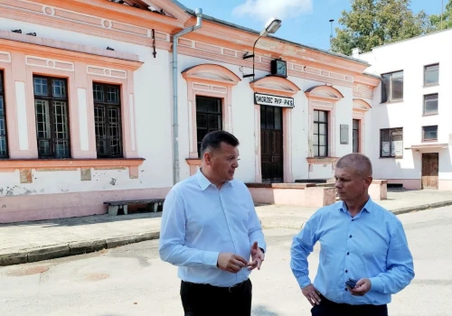 Modernizacja dworca w Lubartowie z kolejną szansą. Po latach zapowiedzi PKP szykuje przetarg