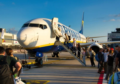 Ryanair likwiduje te połączenia z Polski. Które miasta stracą loty do europejskiej stolicy?