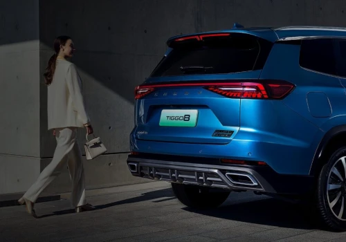 Chińskie Chery kusi cenami: Tiggo 7 PHEV 18,3 (~17) kWh od 120 900 zł, Tiggo 8 PHEV od 139 400 zł