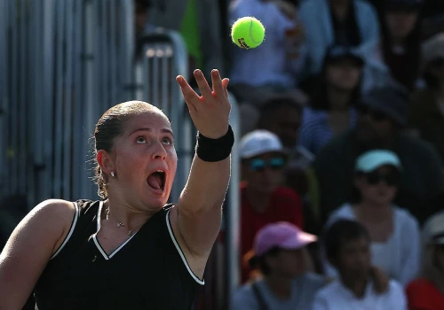 Dramat Jeleny Ostapenko. Nie wygrała gema, a do tego krecz