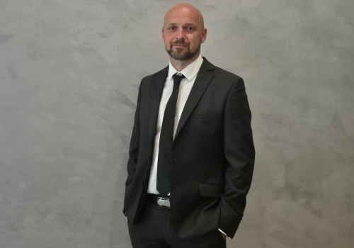 Od kradzieży towaru do porwania. Budując swój biznes, Grzegorz Morawski przeszedł przez piekło. Dziś rozwija produkcję i wchodzi na nowe rynki