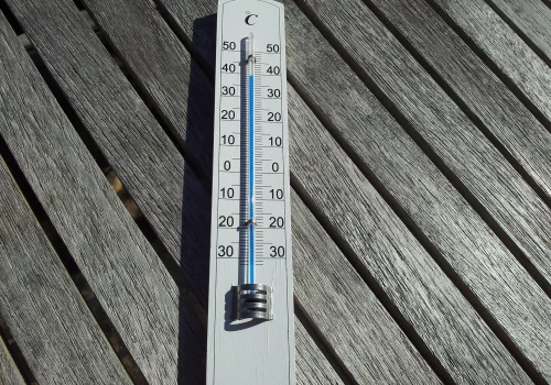 Upały w pełni. Temperatura w Ostrowcu sięgnie prawie 40 stopni Celsjusza
