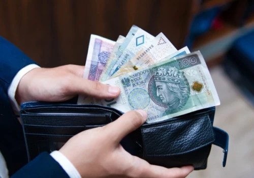 Państwo droższe niż w Skandynawii. Zatrważający rachunek Polski
