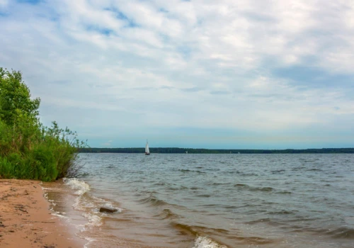 Słynne polskie jezioro znika w oczach. Zostało wielkie bagno i błoto