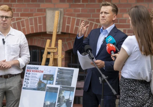 Drogowy paraliż Gdańska. Radni protestują, miasto reaguje