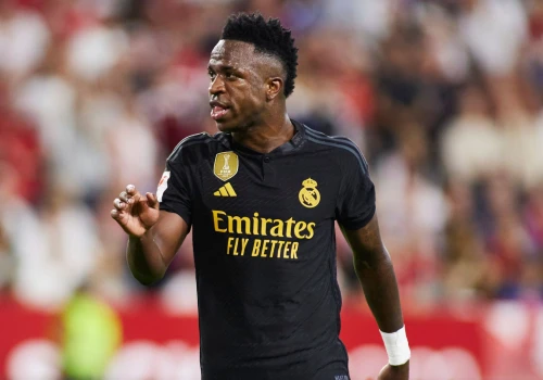Real oferuje fortunę, Vinicius kręci nosem. Arsenal już się przygląda