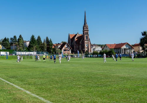 Festyn Rodzinny w Stróżach. Piłka, atrakcje i dobra zabawa