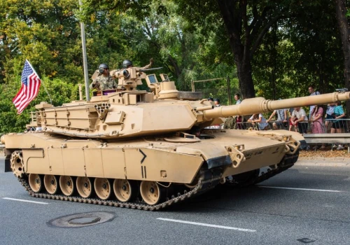 Polska wpada w militarny szał. Amerykanie próbują opchnąć nam kolejne czołgi