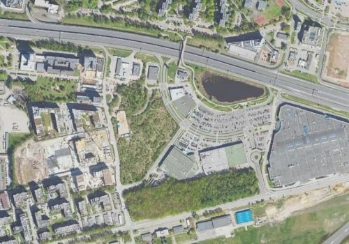 Przy CH 3 Stawy mogą powstać bloki i 60-metrowy budynek. Jest projekt planu miejscowego dla terenu przy A4