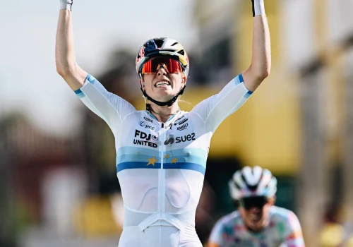 Tour de France Femmes 2026: Triumf Vollering, Niewiadoma na podium, Włodarczyk 4.