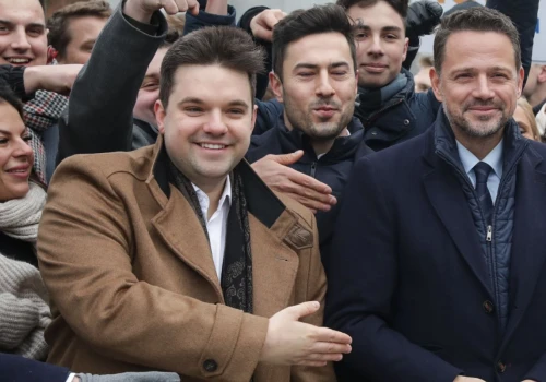 Stanowisko było fikcyjne, ale kasa była realna. Ujawniono wyniki audytu w warszawskich szpitalach. „Funkcji Kacprzyka formalnie nie było w strukturze”