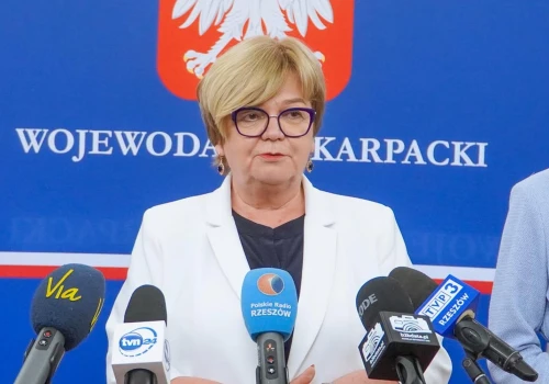 Wojewoda podkarpacka dementuje zarzuty o nepotyzm. „Sprawę skieruję na drogę sądową”